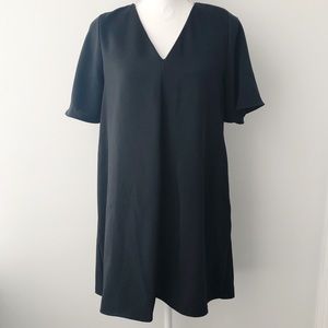 Zara Black V-neck Swing Dress- Extra Small